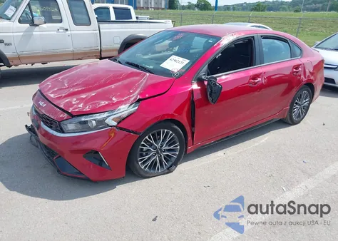2024 Kia Forte Gt-Line z USA, uszkodzony, nr VIN 3KPF54AD7RE809925
